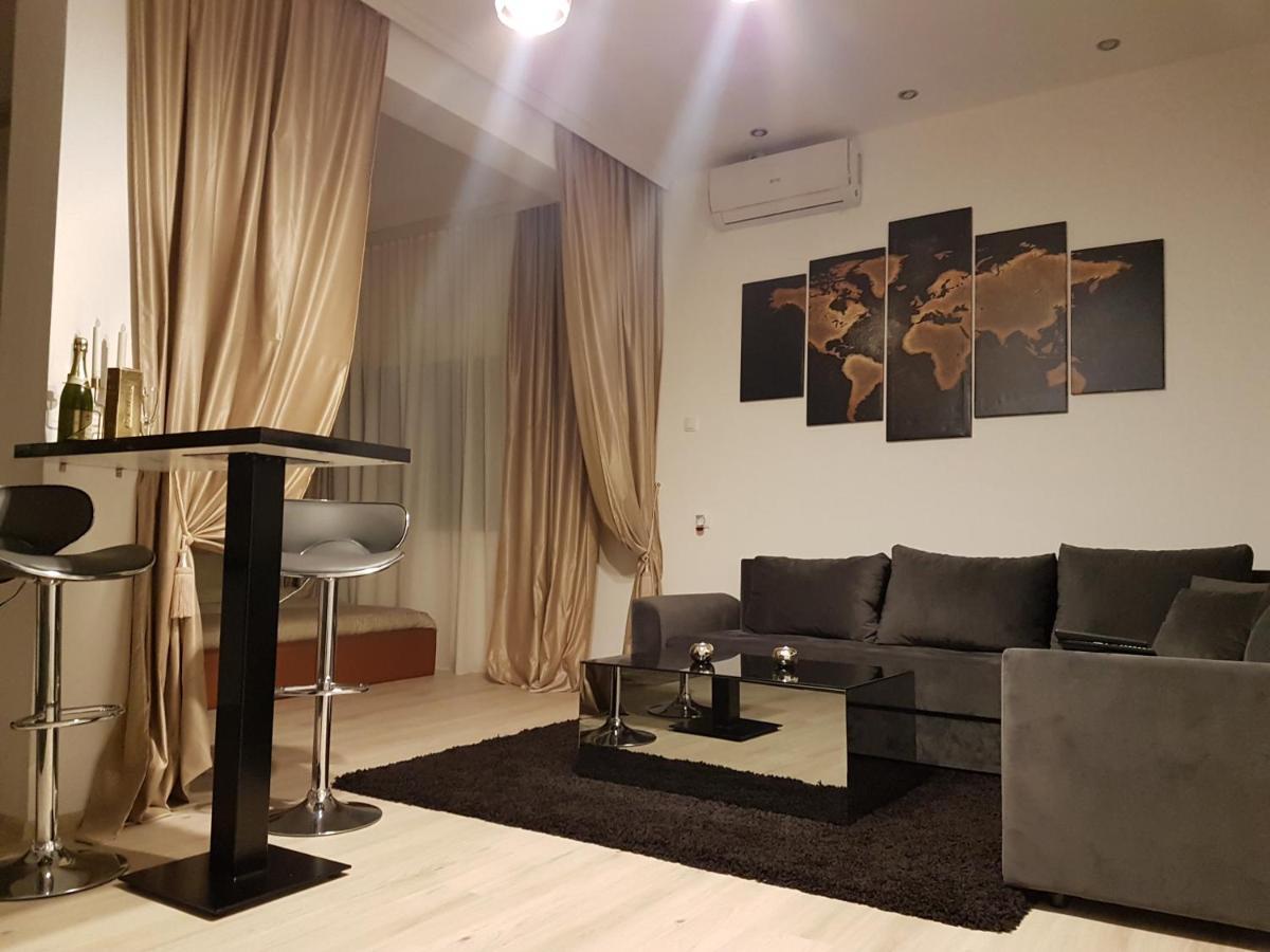 Apartments Vila White House Pančevo 外观 照片